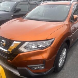 2017 Nissan X-Trail orange gasoline used car Japan export