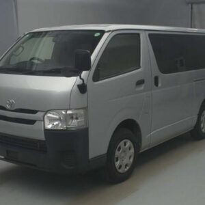2016 Toyota Hiace Van silver diesel used car Japan export