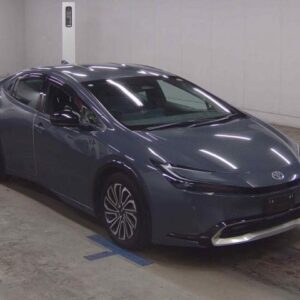 2023 Toyota Prius gray gasoline used car Japan export