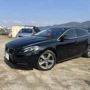 2013 Volvo V40 black gasoline used car Japan export