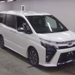 2021 Toyota Voxy pearl gasoline used car Japan export