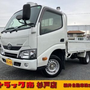2019 Toyota Dyna Truck white gasoline used car Japan export