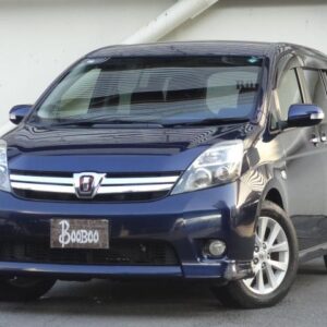2013 Toyota Isis blue gasoline used car Japan export
