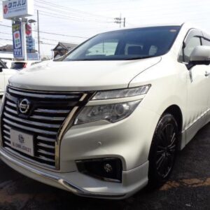 2016 Nissan Elgrand pearl gasoline used car Japan export