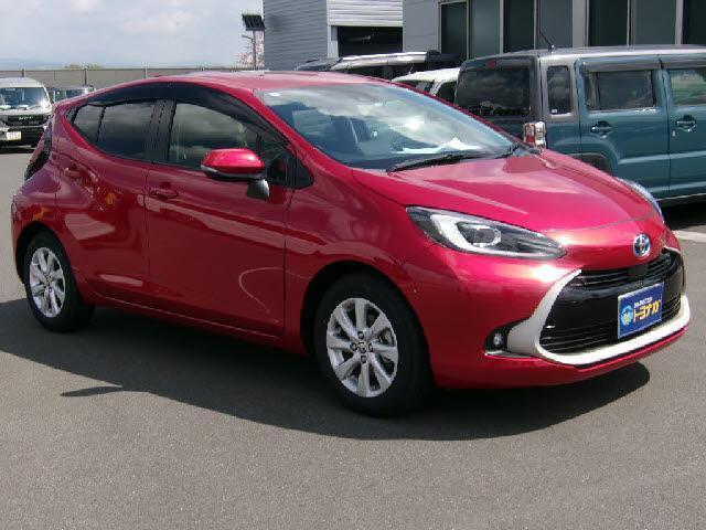 Ref:AUX-23170012 TOYOTA AQUA 2022 4 Ref:AUX-23170012 TOYOTA AQUA 2022 - Image 4