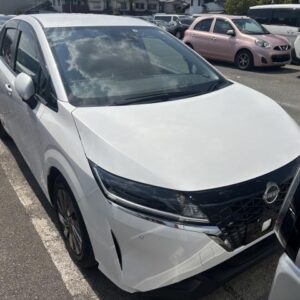 2021 Nissan Note pearl hybrid used car Japan export