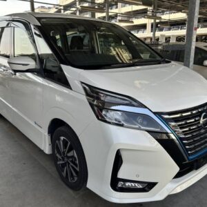2021 Nissan Serena pearl hybrid used car Japan export