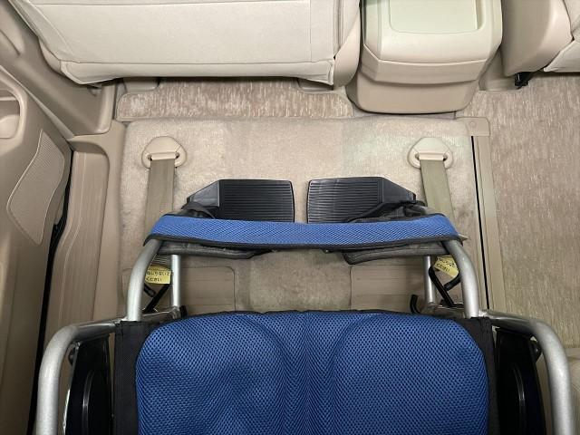 Ref:AUX-23187826 TOYOTA ALPHARD 2012 17 Ref:AUX-23187826 TOYOTA ALPHARD 2012 - Image 17
