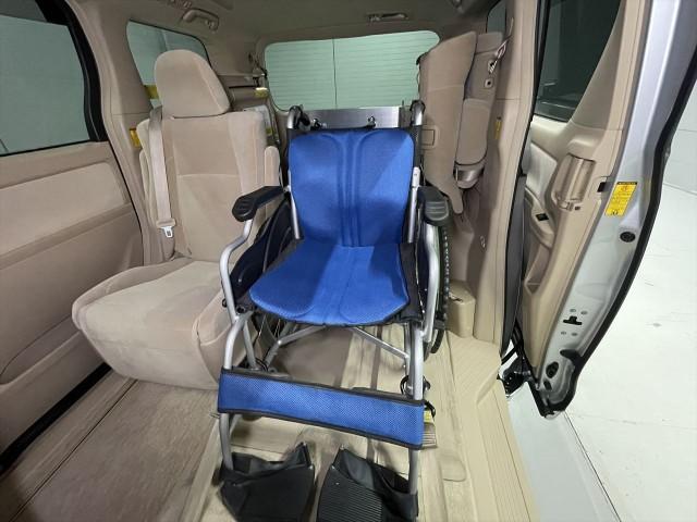 Ref:AUX-23187826 TOYOTA ALPHARD 2012 18 Ref:AUX-23187826 TOYOTA ALPHARD 2012 - Image 18
