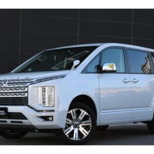 2023 Mitsubishi Delica D:5 pearl diesel used car Japan export