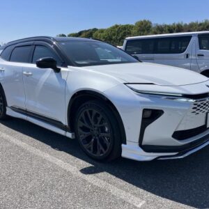 2025 Toyota Crown Estate pearl gasoline used car Japan export