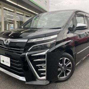 2019 Toyota Voxy black gasoline used car Japan export