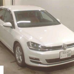2016 Volkswagen Golf pearl gasoline used car Japan export
