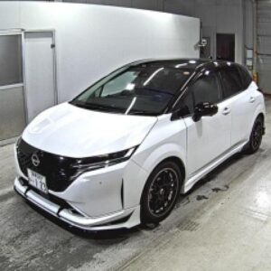 2022 Nissan Aura pearl gasoline used car Japan export