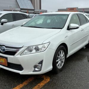 2013 Toyota Camry pearl gasoline used car Japan export