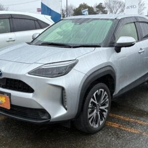 2020 Toyota Yaris Cross silver gasoline used car Japan export