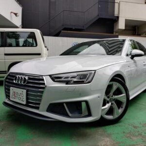 2019 Audi A4 Avant pearl gasoline used car Japan export