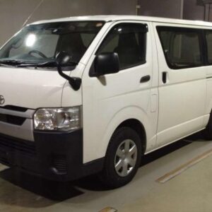 2020 Toyota Hiace Van white diesel used car Japan export