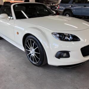 2005 Mazda Roadster white gasoline used car Japan export