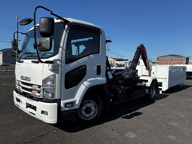 Ref:AUX-23208018 ISUZU FORWARD 2021 1 2021 Isuzu Forward white diesel used car Japan export