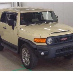 2018 Toyota Fj Cruiser yellow gasoline used car Japan export