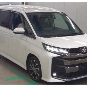 2023 Toyota Noah pearl gasoline used car Japan export