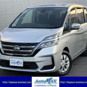 2021 Nissan Serena silver gasoline used car Japan export