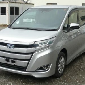 2017 Toyota Noah silver gasoline used car Japan export