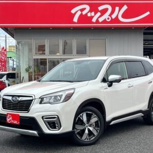 2019 Subaru Forester pearl hybrid used car Japan export