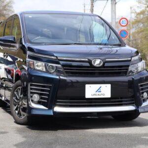 2015 Toyota Voxy black gasoline used car Japan export