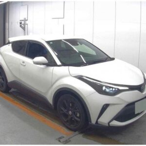 2021 Toyota C-Hr pearl gasoline used car Japan export