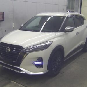 2021 Nissan Kicks pearl gasoline used car Japan export