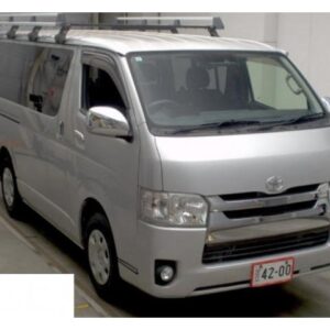 2018 Toyota Hiace Van silver gasoline used car Japan export