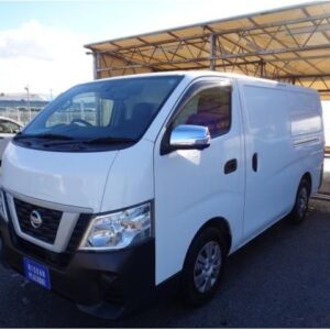2018 Nissan Nv350Caravan Van white diesel used car Japan export