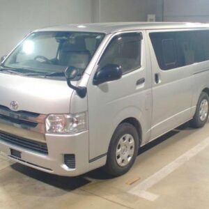 2019 Toyota Hiace Van silver diesel used car Japan export
