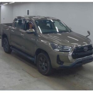 2023 Toyota Hilux green diesel used car Japan export