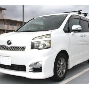 2011 Toyota Voxy white gasoline used car Japan export