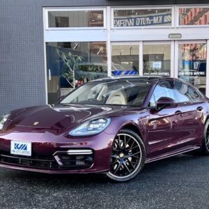 2023 Porsche Panamera wine hybrid used car Japan export