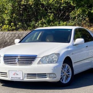 2006 Toyota Crown pearl gasoline used car Japan export