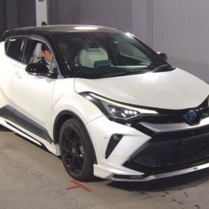 2020 Toyota C-Hr pearl gasoline used car Japan export