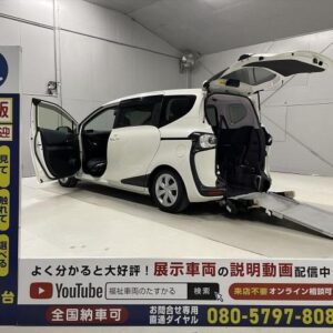 2017 Toyota Sienta pearl gasoline used car Japan export