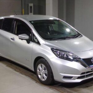 2018 Nissan Note silver gasoline used car Japan export