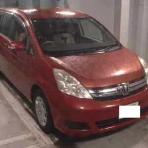 2013 Toyota Isis red gasoline used car Japan export