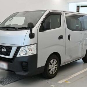2017 Nissan Nv350Caravan Van silver gasoline used car Japan export