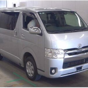 2018 Toyota Hiace Van silver diesel used car Japan export