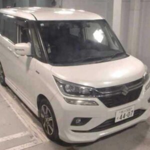 2019 Suzuki Solio Bandit pearl gasoline used car Japan export