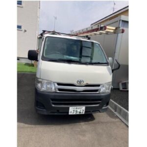 2013 Toyota Hiace Van white diesel used car Japan export