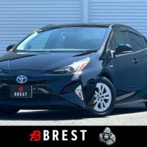2016 Toyota Prius black hybrid used car Japan export