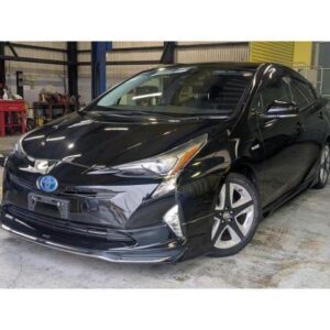 2016 Toyota Prius black hybrid used car Japan export