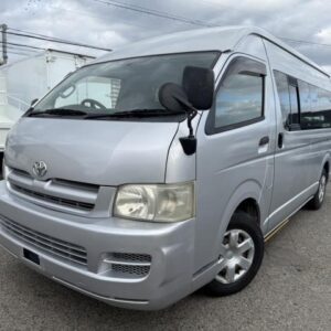 2005 Toyota Hiace Commuter silver diesel used car Japan export
